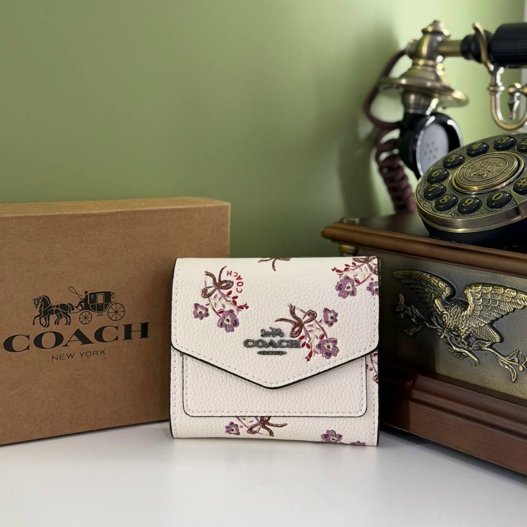 женский кошелек coach,кошелек coach,стильный женский кошелек,женские кошельки,брендовый кошелек coach