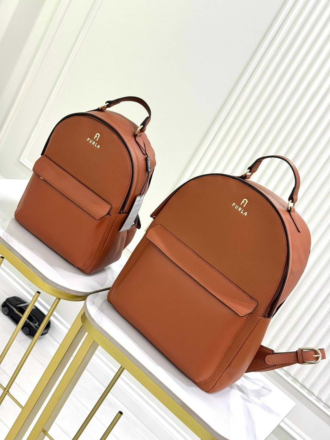 рюкзаки furla,рюкзак furla бежевый,рюкзак furla favola medium furla,рюкзак женские,бежевый рюкзак женский furla