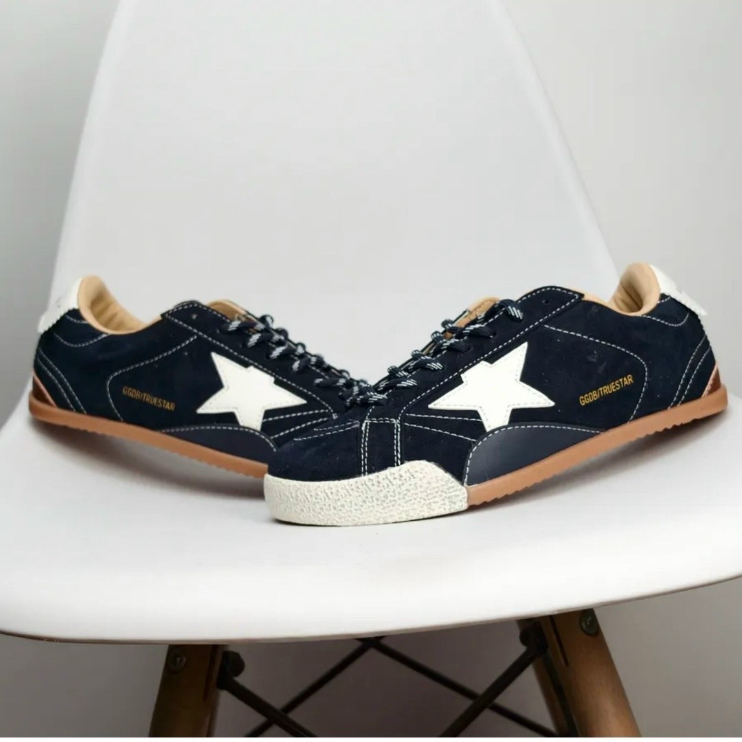 ,golden goose navy suede superstar sneakers,кроссовки golden goose,golden goose кроссовки с синими звездами,кроссовки golden goose superstar синий
