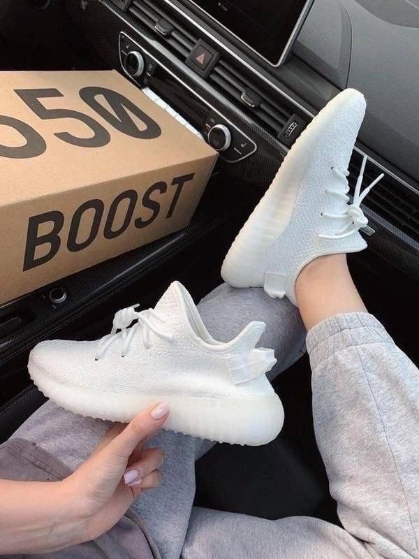 adidas yeezy boost 350 white,кроссовки изи буст,кроссовки женские adidas yeezy boost 350 белые,мужские кроссовки adidas yeezy boost 350 v2 white,кроссовки adidas yeezy 350 boost