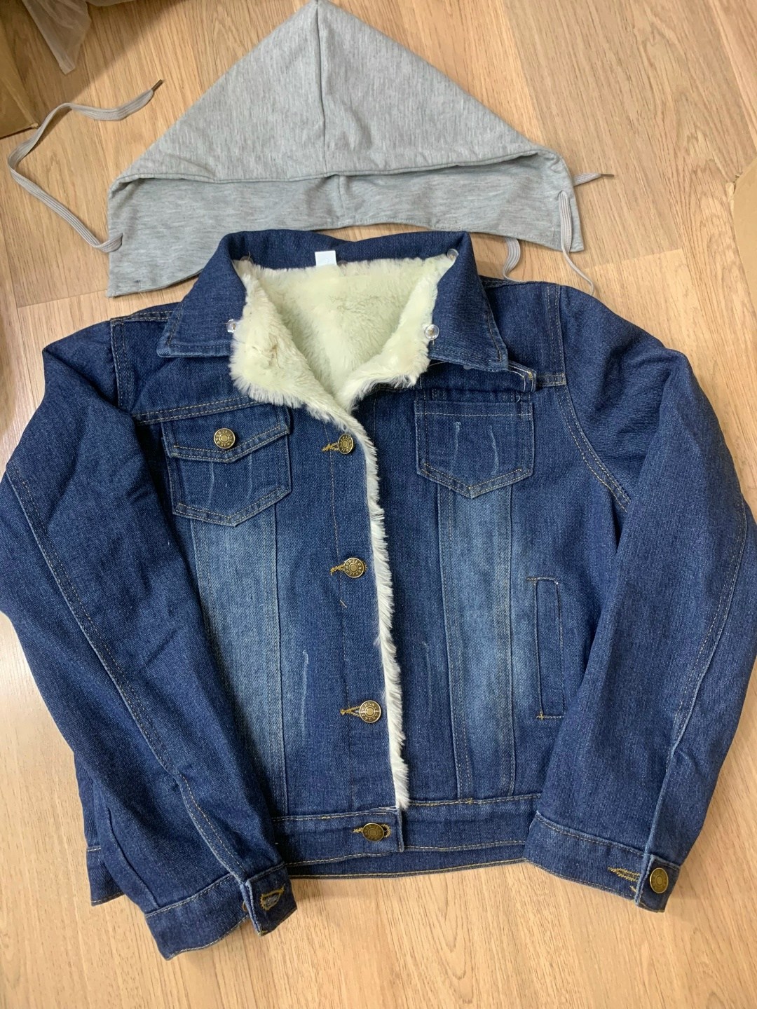 джинсовая куртка с капюшоном,женская джинсовая куртка с капюшоном,куртка джинсовая,джинсовая куртка повседневная,джинсовая куртка со съемным капюшоном