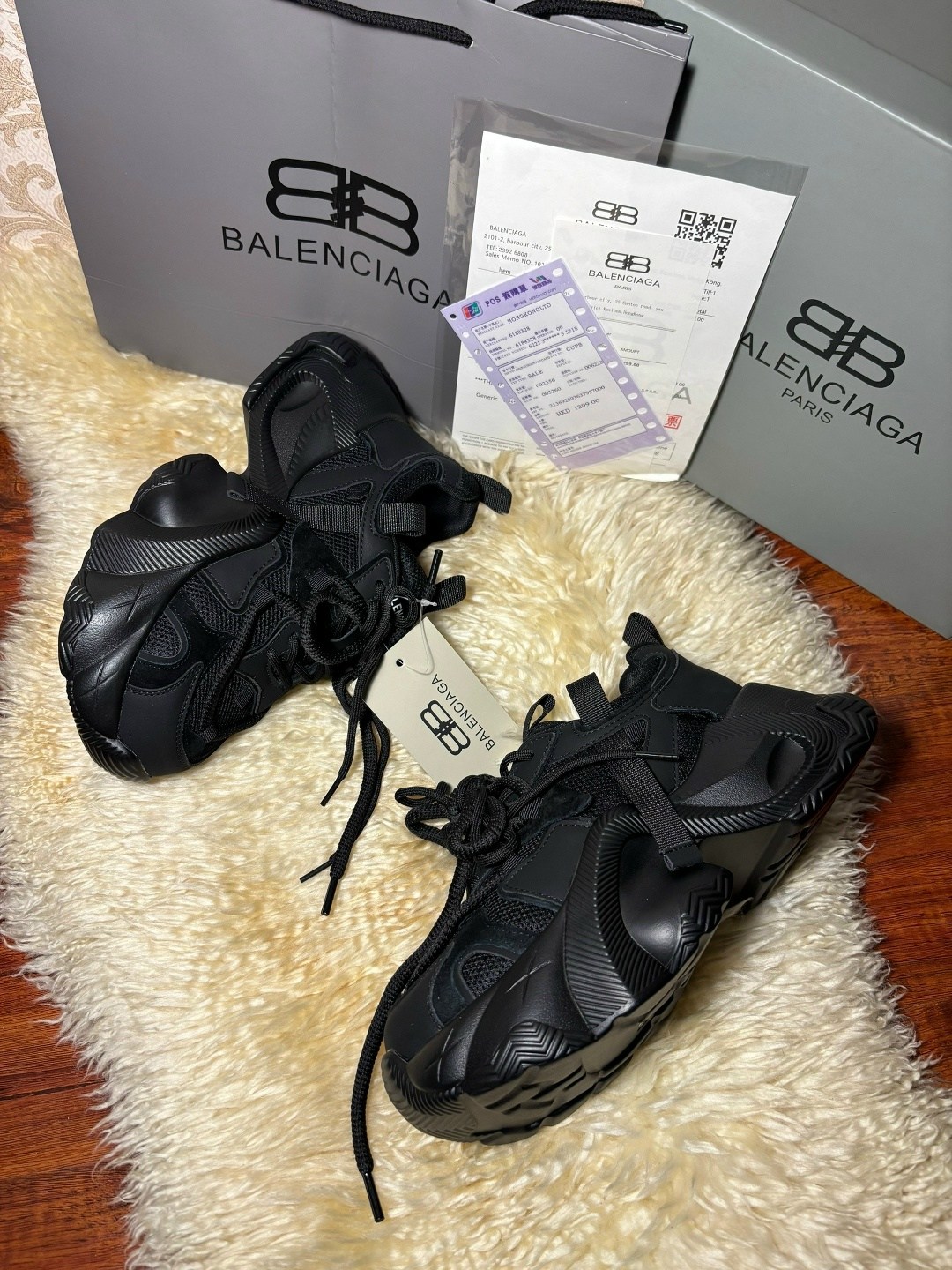 кроссовки женские balenciaga,balenciaga кроссовки,кроссовки баленсиага черные,кроссовки комбинированные triple s от balenciaga,кроссовки balenciaga 3xl black