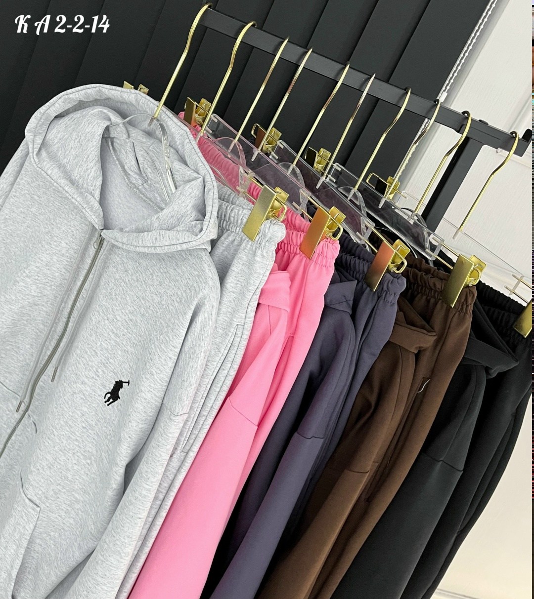 костюм на флисе,костюм женский,повседневный костюм,костюм женский на флисе,спортивный костюм