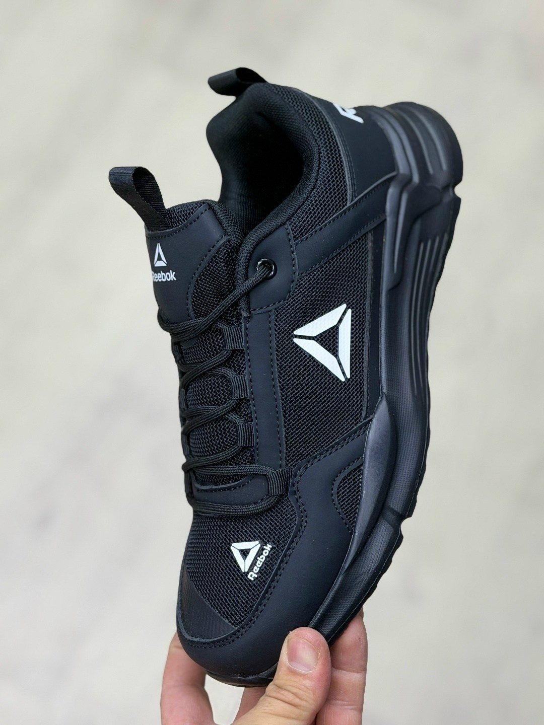 мужские кроссовки reebok,кроссовки reebok,кроссовки зимний reebok,кроссовки,массивные кроссовки