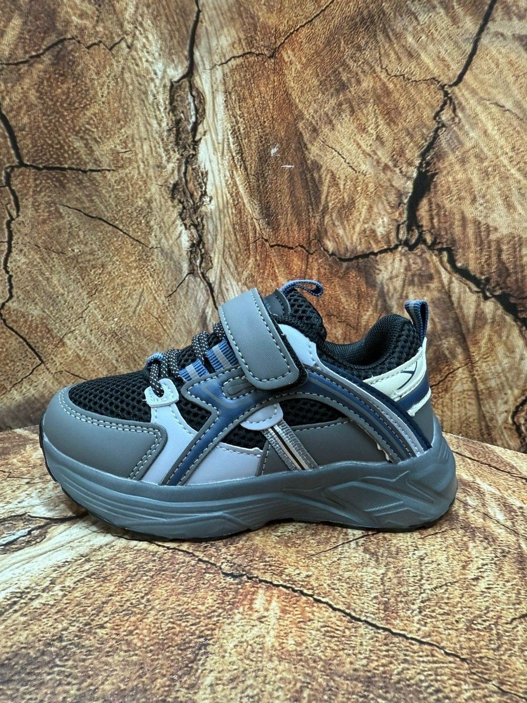 кроссовки,детские кроссовки,кроссовка,спортивная ,кроссовки для детей