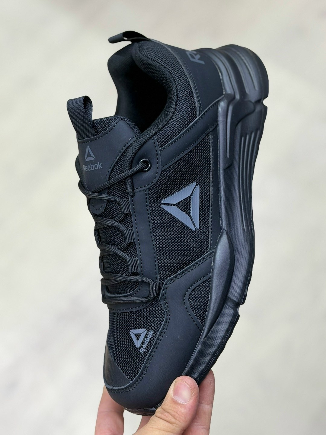 мужские кроссовки reebok,кроссовки reebok,кроссовки зимний reebok,кроссовки,массивные кроссовки