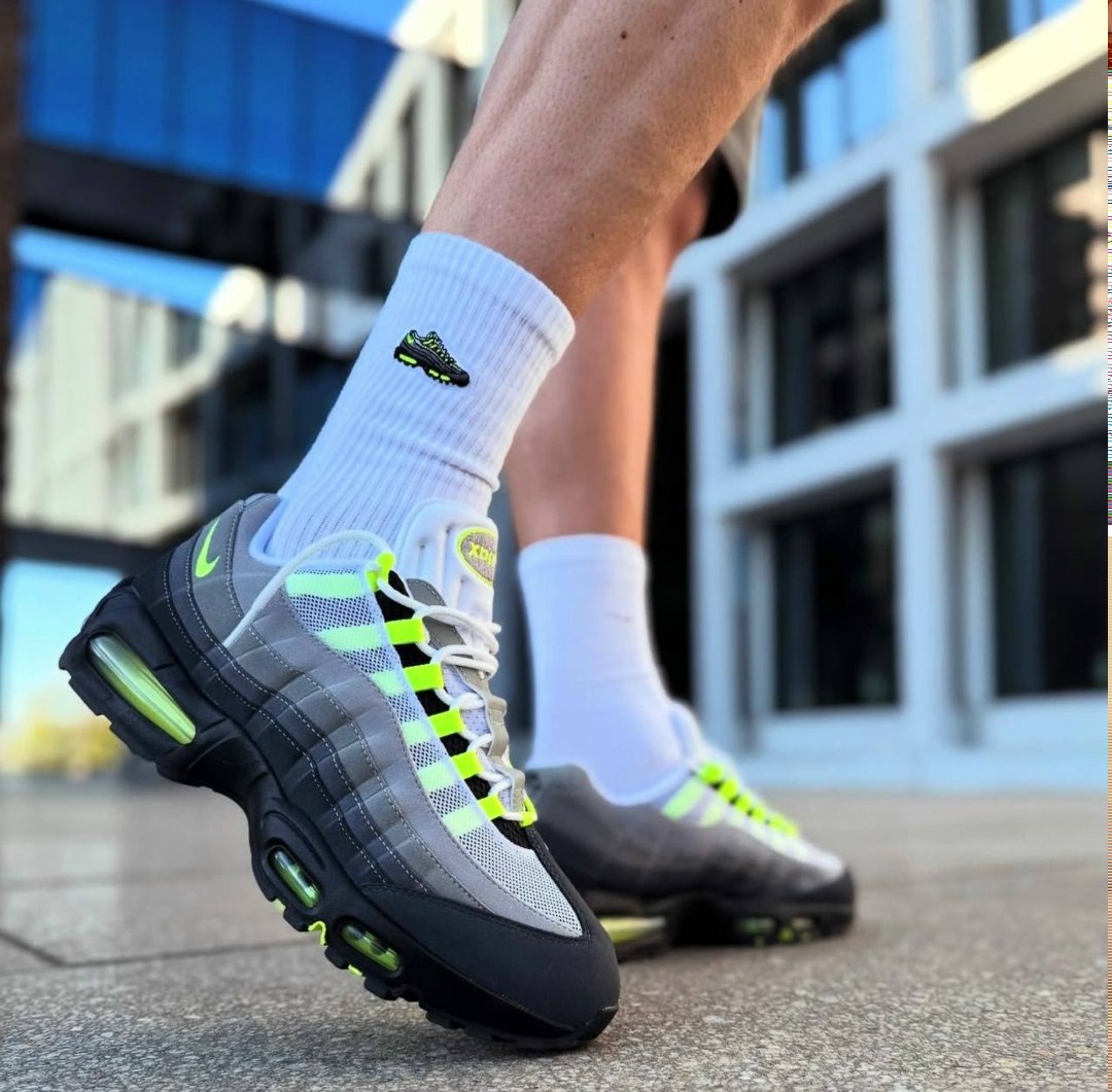 nike air max 95,nike air max 95 neon,кроссовки для мужчин,кроссовки nike air max 95,nike air max 95 og