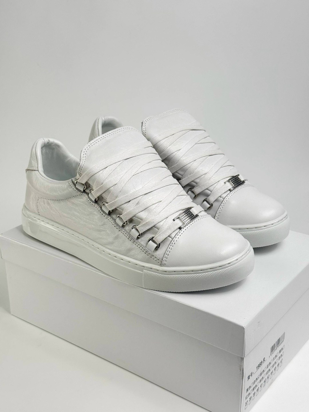 кроссовки alexander mcqueen,кроссовки alexander mcqueen белые,,кроссовки александр маккуин женские,кеды alexander mcqueen