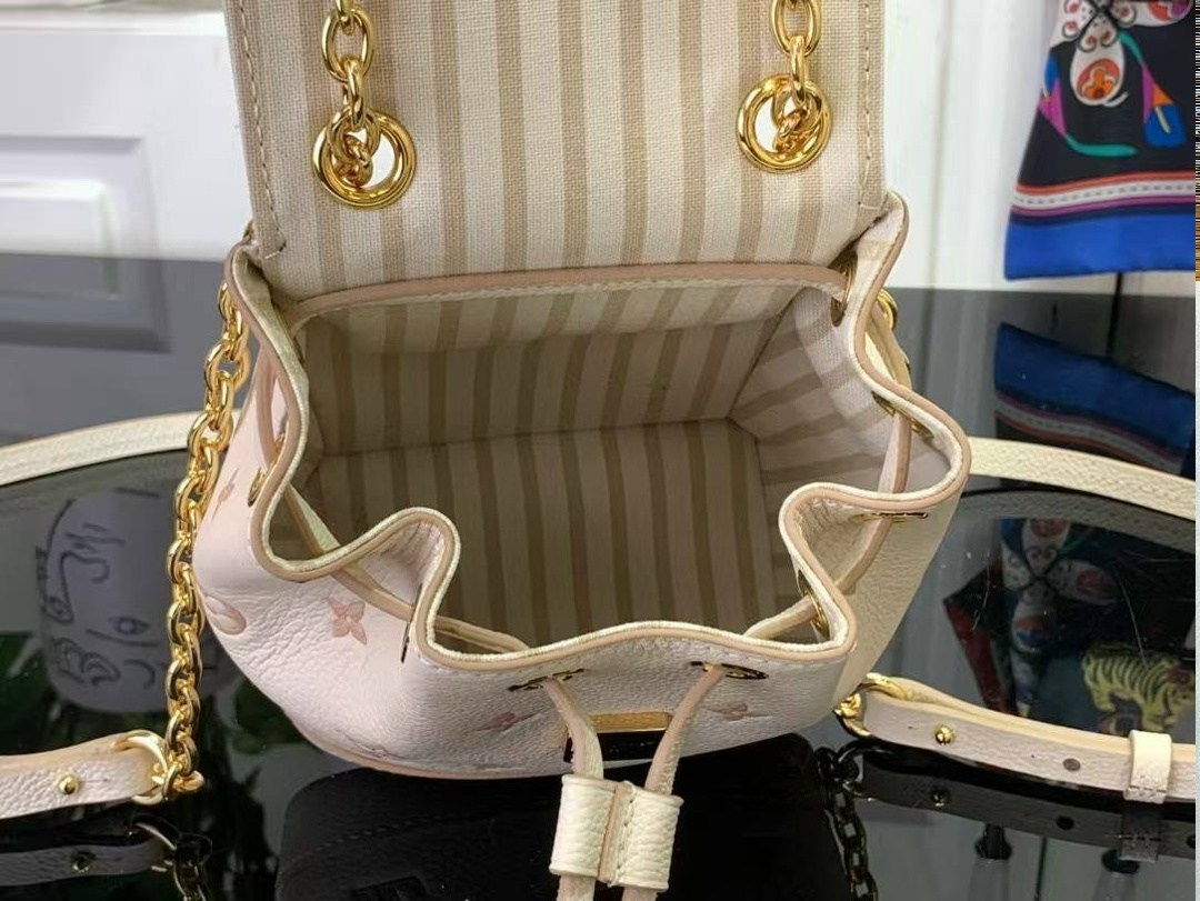 louis vuitton рюкзак,рюкзак луи виттон женский,louis vuitton рюкзак louis vuitton,рюкзак луи виттон,рюкзак луи витон женский