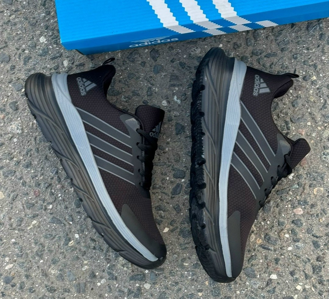 adidas кроссовки,кроссовки мужские adidas,дышащие кроссовки адидас,кроссовки адидас дыши,кроссовки мужские женские adidas