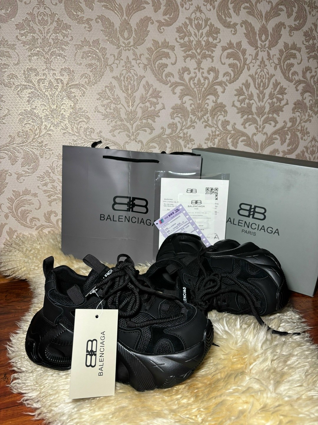 кроссовки женские balenciaga,balenciaga кроссовки,кроссовки баленсиага черные,кроссовки комбинированные triple s от balenciaga,кроссовки balenciaga 3xl black