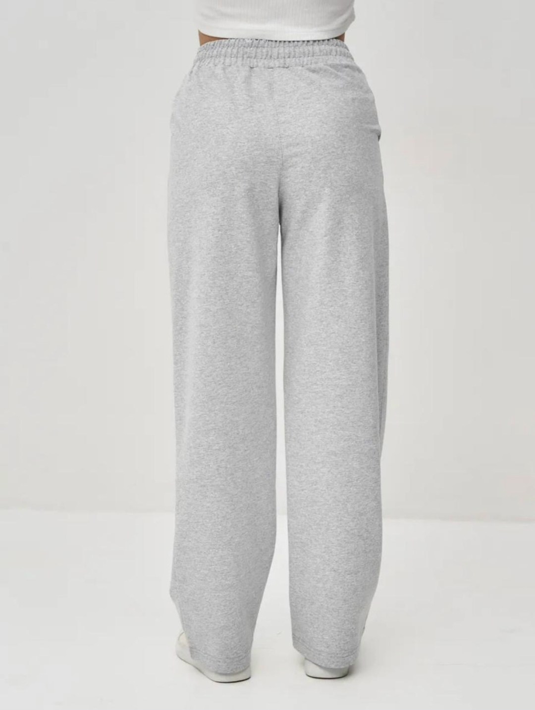 брюки спортивные,брюки бриджи,брюки женские зеленые,женские спортивные брюки,брюки плотные