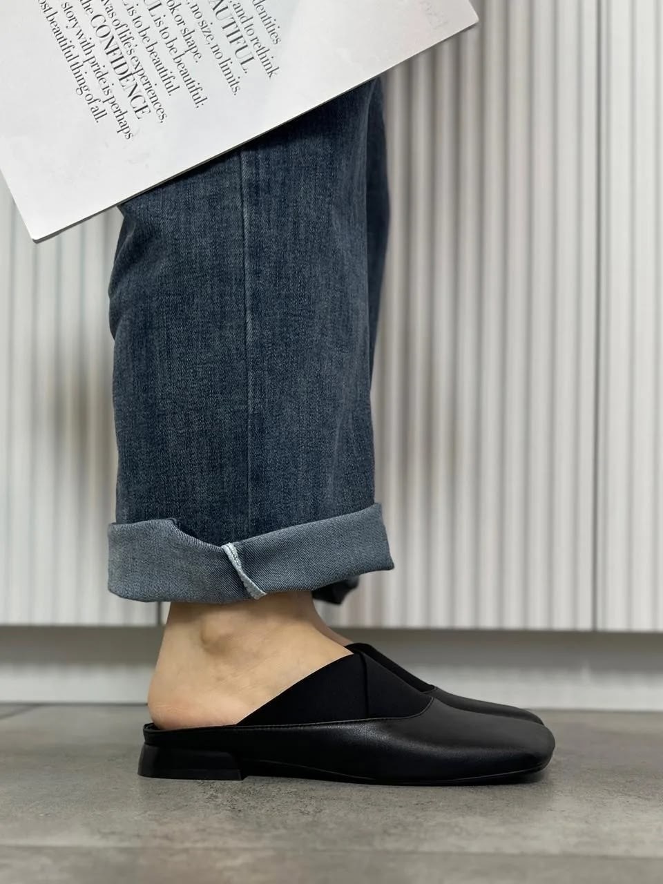 ,мюли женские,женские шлепанцы,шлепанцы на плоской подошве,шлепанцы модные