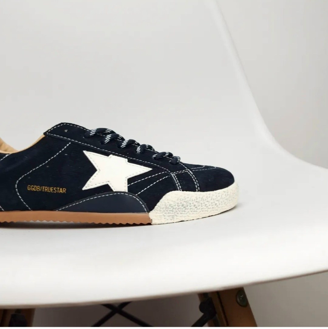 ,golden goose navy suede superstar sneakers,кроссовки golden goose,golden goose кроссовки с синими звездами,кроссовки golden goose superstar синий