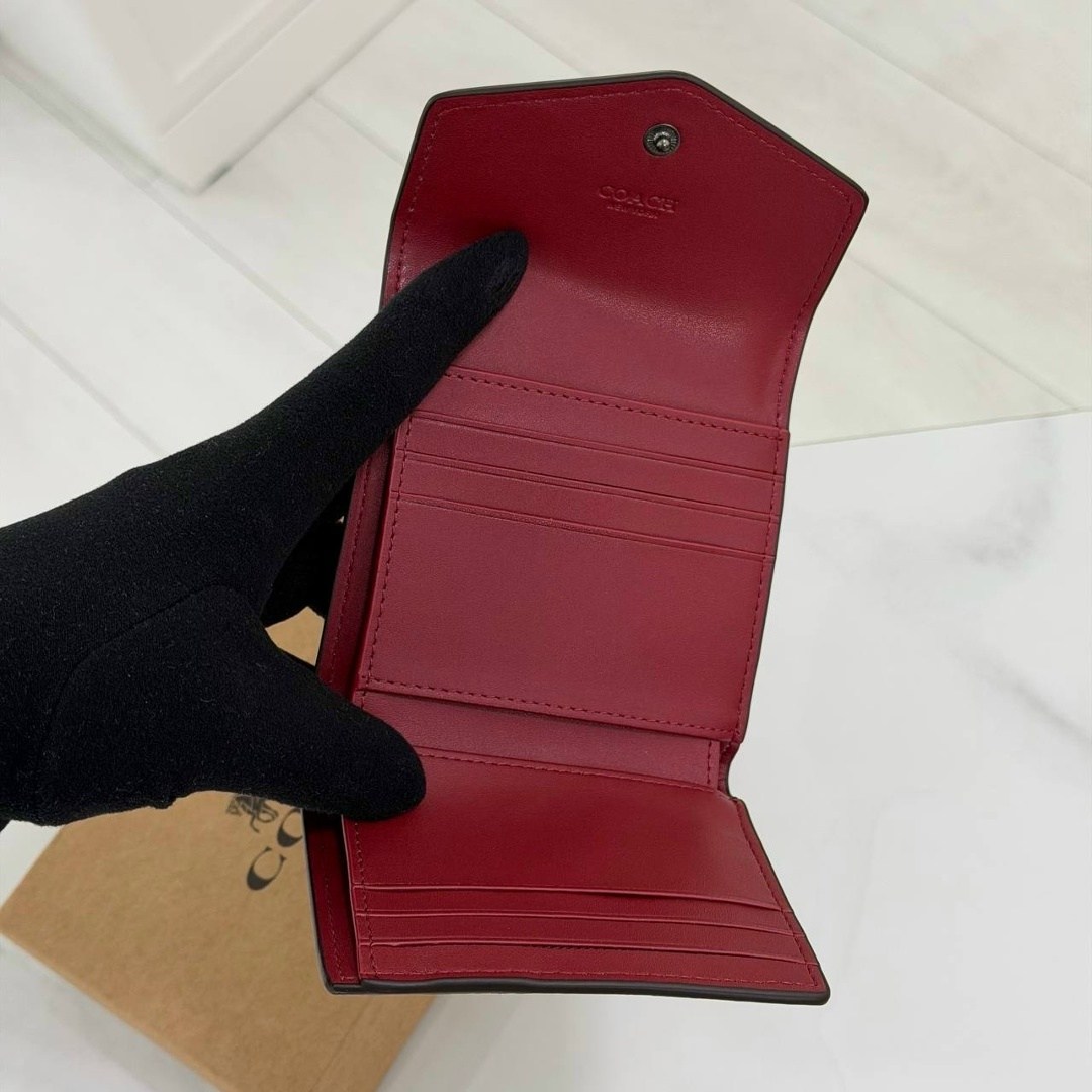 женский кошелек coach,кошелек coach,стильный женский кошелек,женские кошельки,брендовый кошелек coach