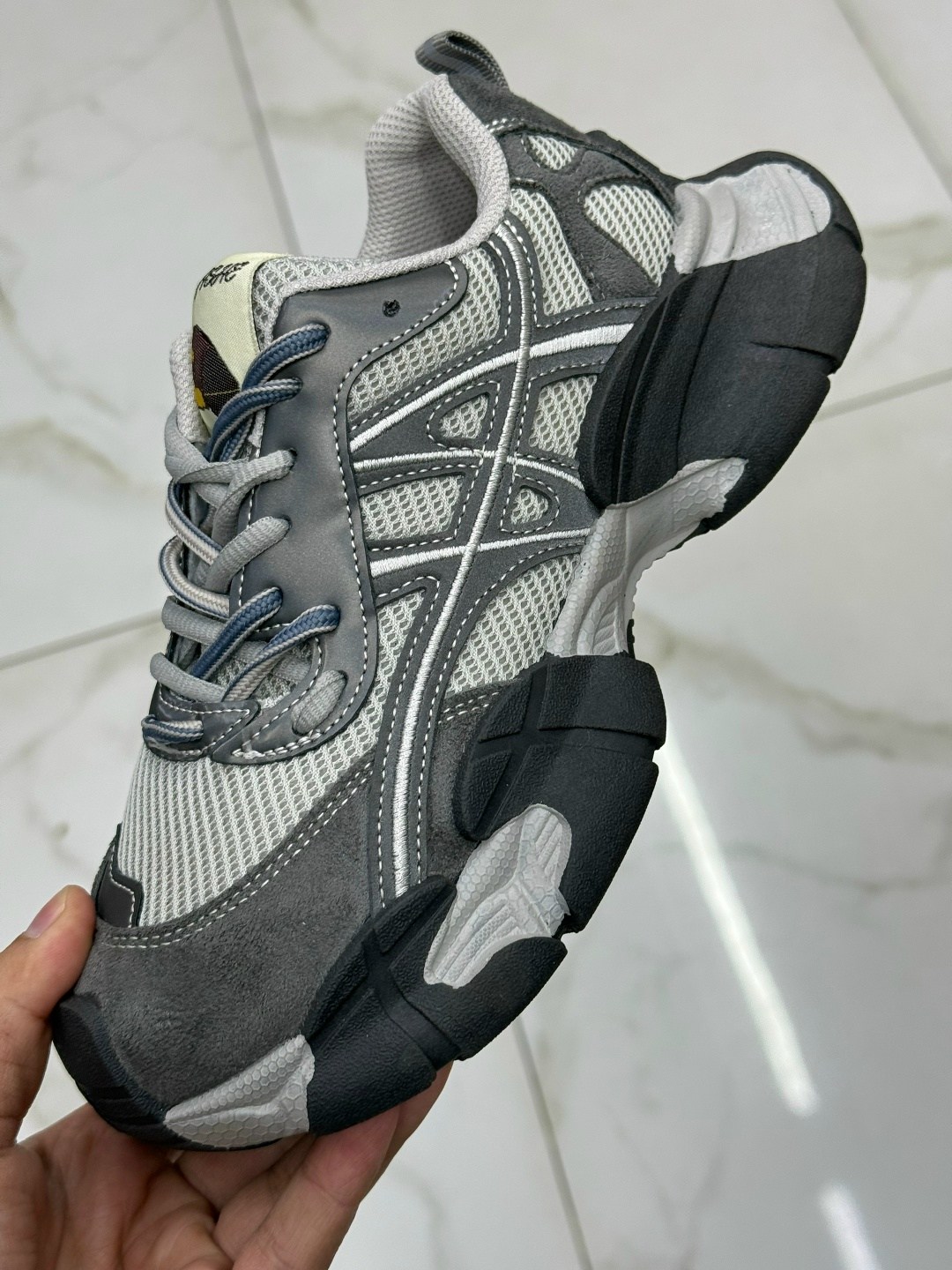 женские кроссовки,,кроссовки,модные кроссовки,женские массивные кроссовки