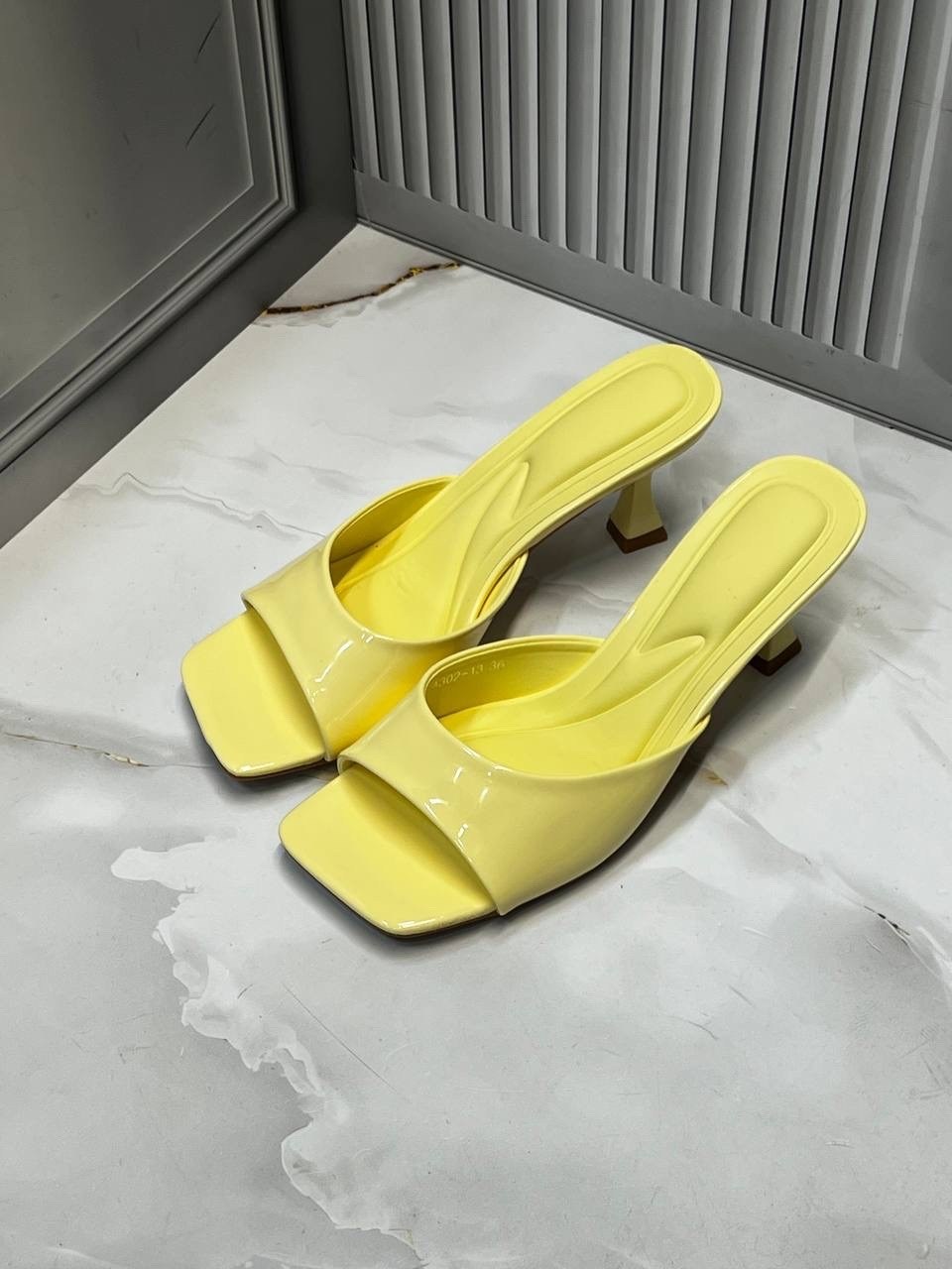 мюли на каблуке,женские босоножки на высоком каблуке,каблуки босоножки,шлепанцы женские,туфли с каблуками разного цвета