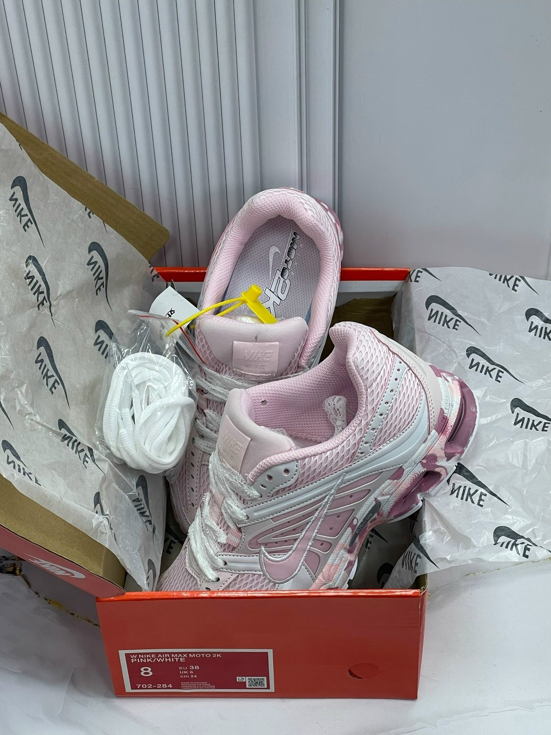 кроссовки nike initiator slip resistant розовые,кроссовки nike initiator розовые pink y2k женские,кроссовки,кроссовки initiator running nike бело-розовый,кроссовки nike initiator pink женские