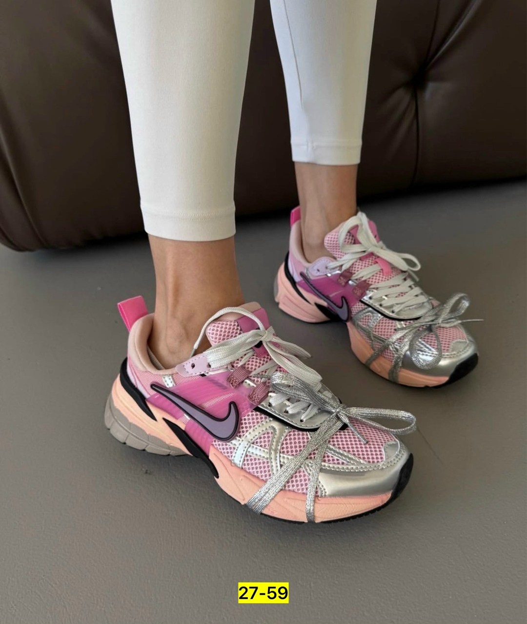 кроссовки для бега v2k run женские с низким верхом розовые/серебристые nike,кроссовки беговые женские,кроссовки nike v 2 k run,кроссовки nike,кроссовки для женщин nike initiator pink