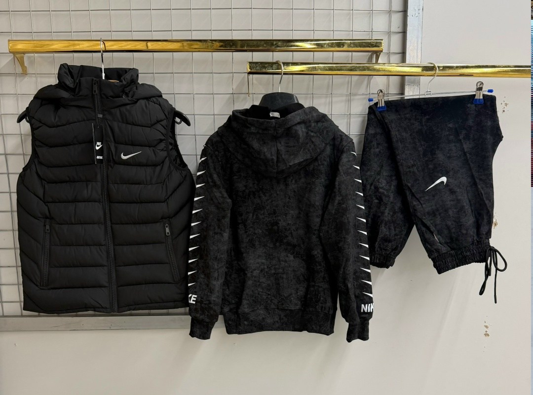 спортивный костюм тройка с жилеткой,костюм спортивный мужской nike,спортивный костюм nike,спортивный костюм nike тройка,спортивный костюм мужской nike комплект тройка