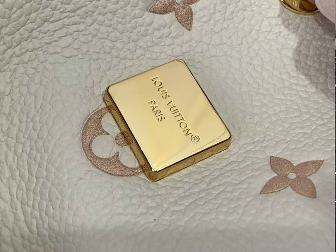 louis vuitton рюкзак,рюкзак луи виттон женский,louis vuitton рюкзак louis vuitton,рюкзак луи виттон,рюкзак луи витон женский