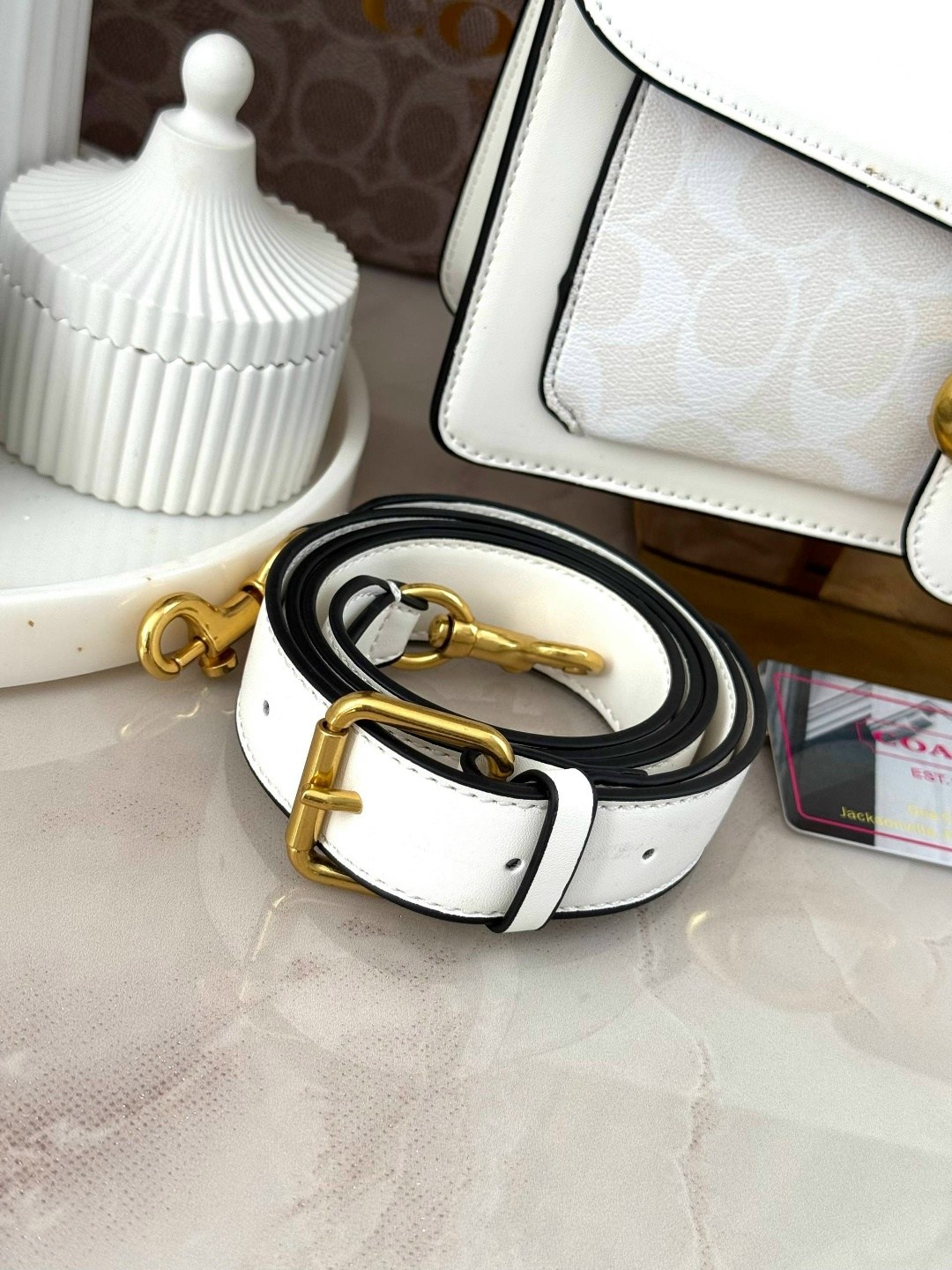 женская сумка coach,сумка coach,сумка через плечо coach цвет белый,сумка реплика coach,сумка через плечо coach