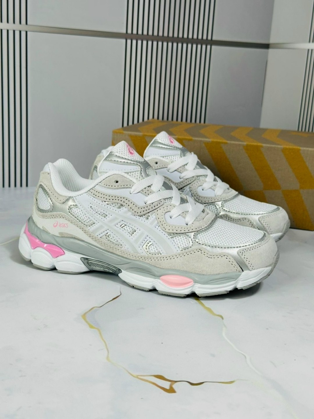 кроссовки женскиe,кроссовки,кроссовки adidas женские,кроссовки модные,кроссовки для женщин асикс gel nyc asics 413808042