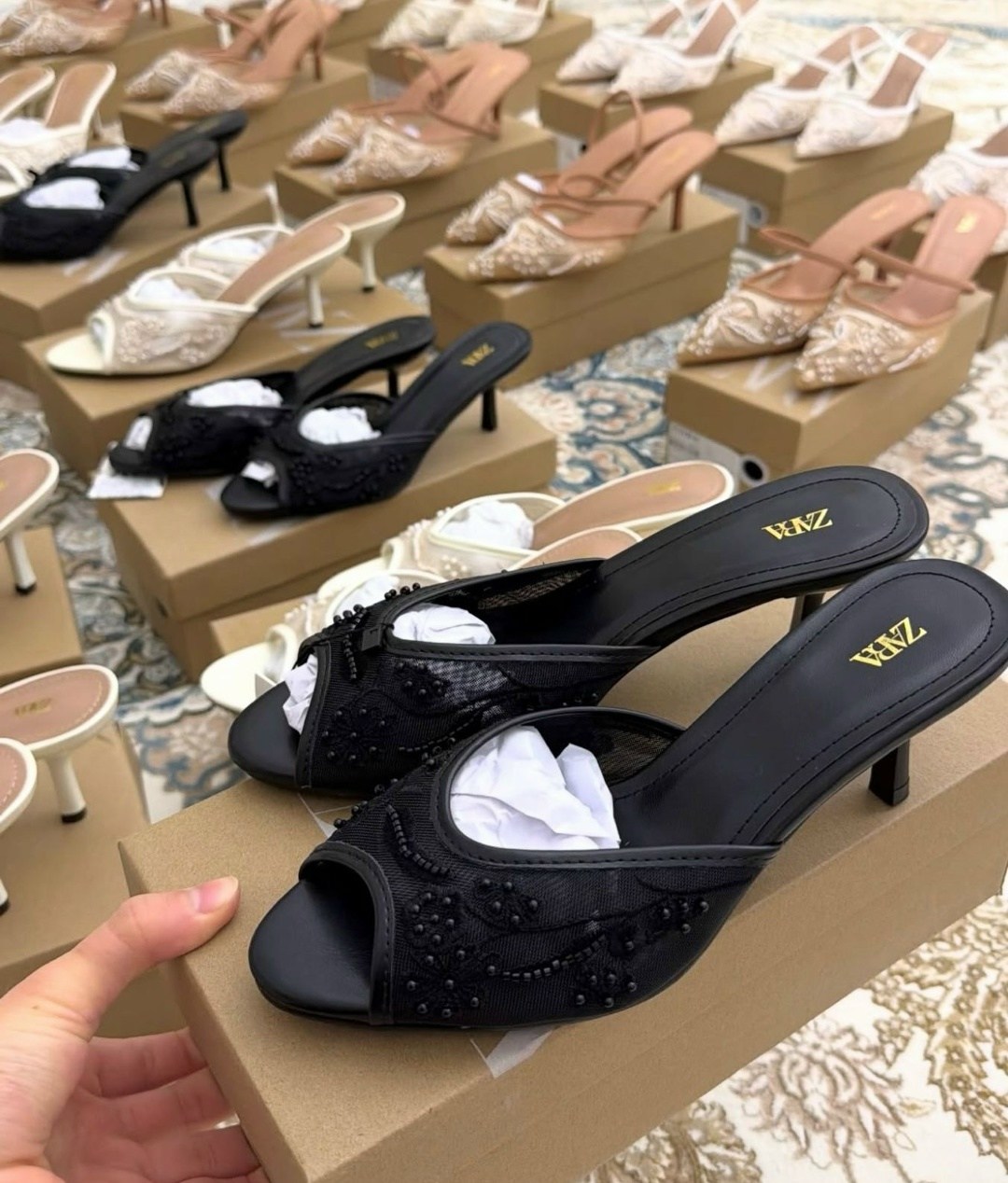 ,шлепки zara,босоножки на каблуках,женские босоножки,босоножки zara