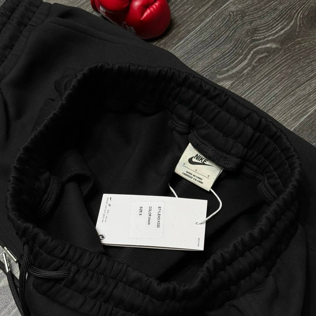 спортивные штаны,спортивные штаны nike мужские,мужские спортивные штаны,брюки мужские спортивные,брюки спортивные