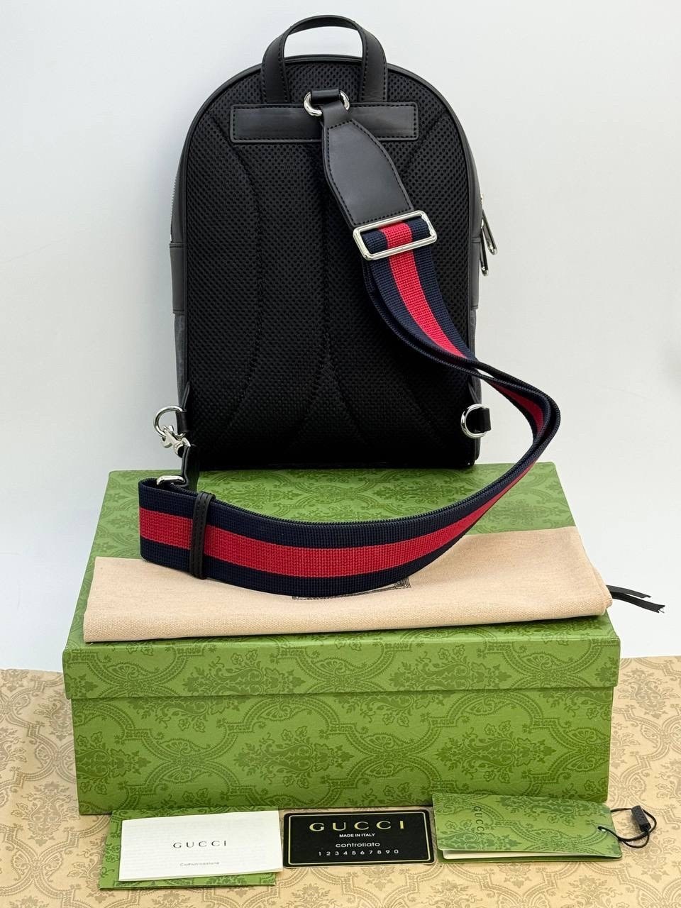 рюкзак gucci,рюкзак женский gucci,рюкзак gucci gg ophidia бежевый,гуччи рюкзак,рюкзак женский гуччи