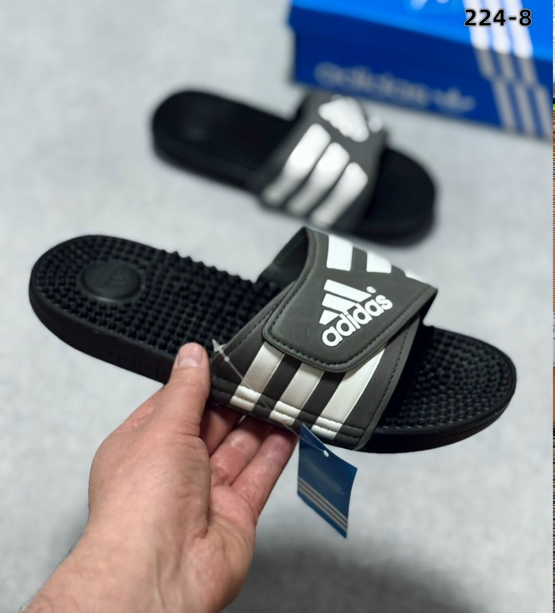 шлепанцы массажные адидас,сланцы adidas,шлепанцы adidas,шлепки адидас,тапки адидас