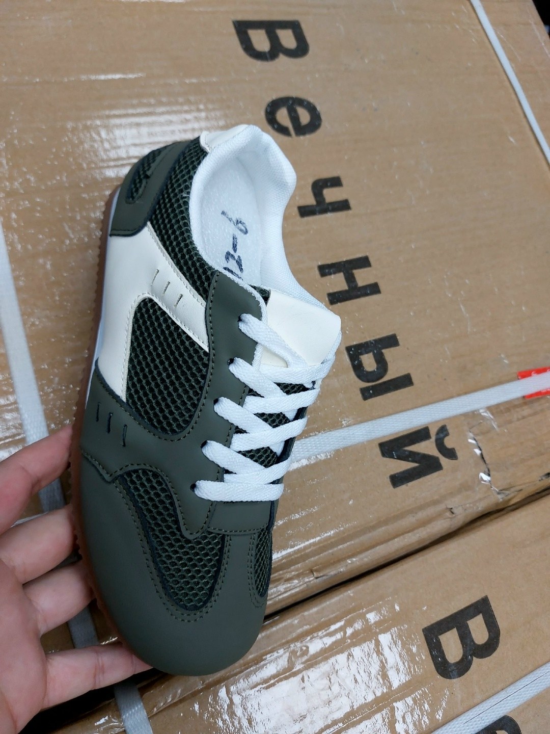 кроссовки адидас,,кроссовки adidas,спортивные кроссовки адидас мужские,мужские кроссовки