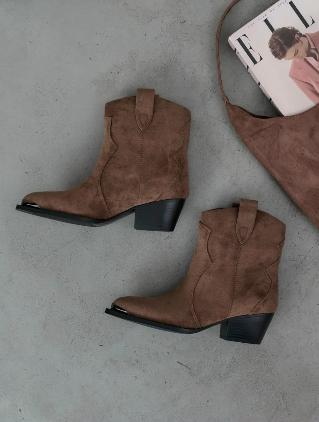 ботинки казаки замшевые демисезонные на каблуке бежевые,сапоги изабель марант казаки,осенние ботинки казаки замшевые сапоги и каблуке,ботинки казаки натуральная замша высокие,зимние классические женск