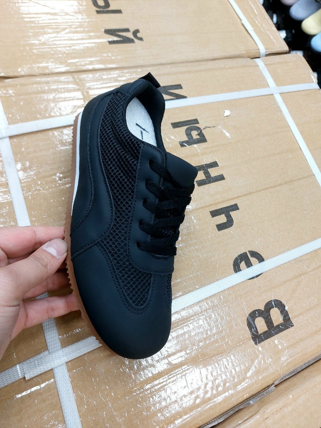 ,женские кроссовки,спортивная , для фитнеса,кроссовки для женщин