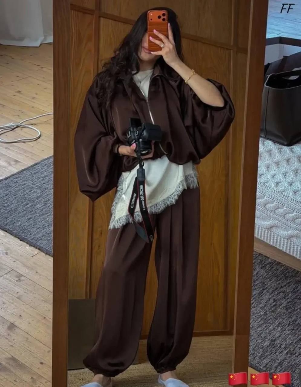 атласный костюм,повседневный костюм,комплект брючный,костюм в пижамном стиле