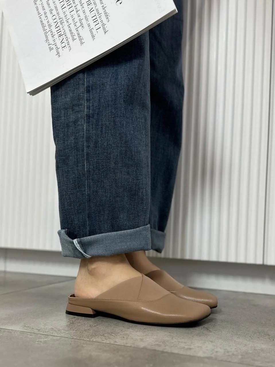 ,мюли женские,женские шлепанцы,шлепанцы на плоской подошве,шлепанцы модные