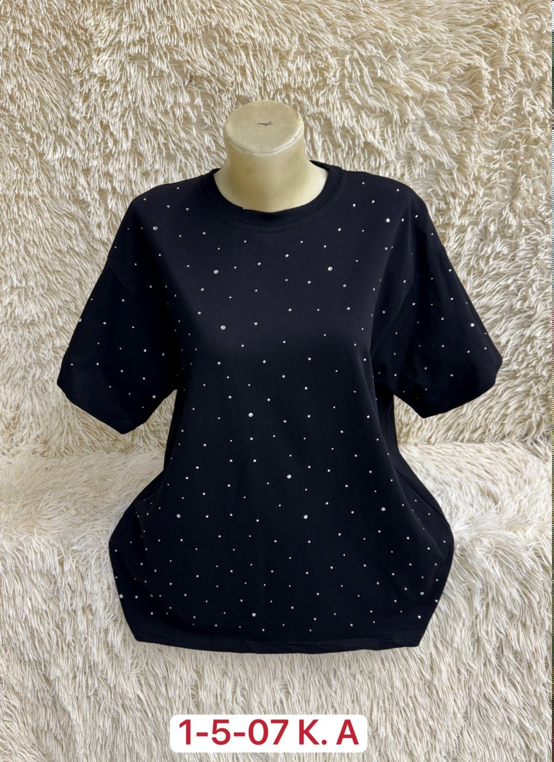 женская футболка со стразами,женская футболка,женская футболка оверсайз со стразами,футболка со стразами,футболка оверсайз со стразами чёрная