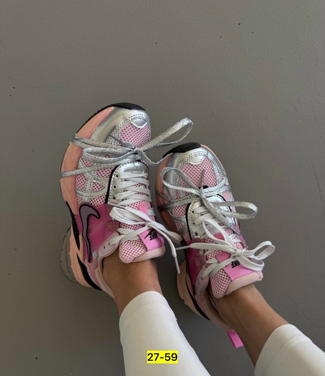кроссовки для бега v2k run женские с низким верхом розовые/серебристые nike,кроссовки беговые женские,кроссовки nike v 2 k run,кроссовки nike,кроссовки для женщин nike initiator pink