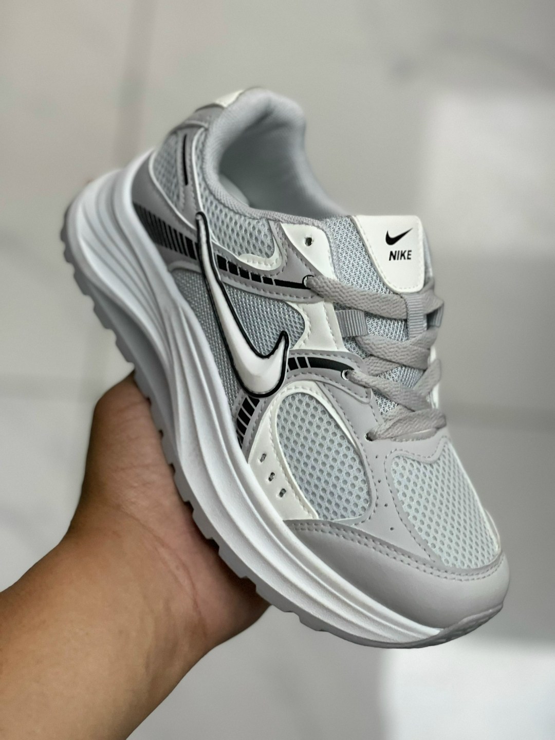 кроссовки nike,кроссовки nike белые,женские кроссовки nike,кроссовки мужские nike,кроссовки nike initiator
