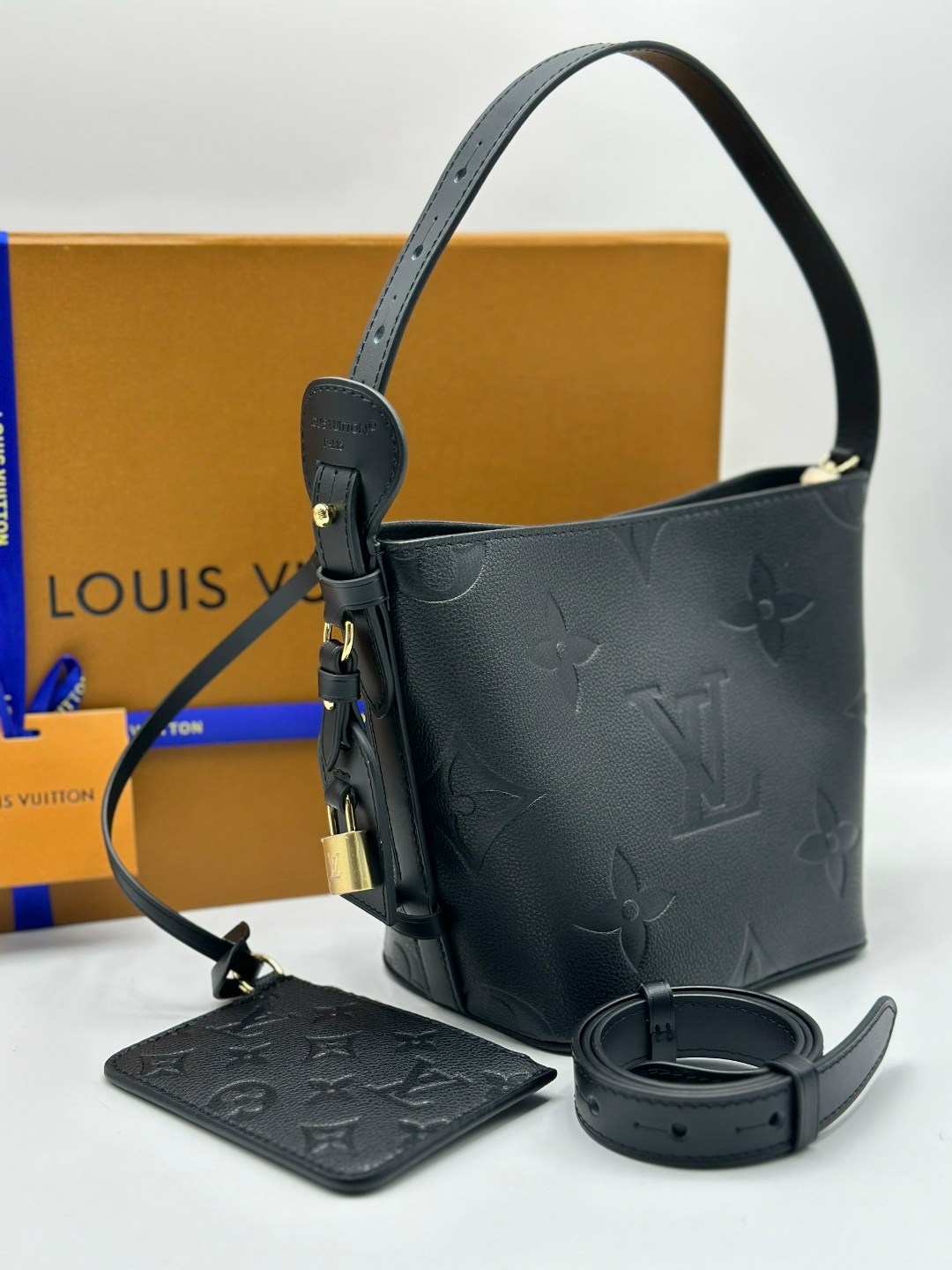 сумка женская louis vuitton,louis vuitton сумка на плечо,cумка louis vuitton,сумка луи виттон серая маленькая,сумочка луи виттон
