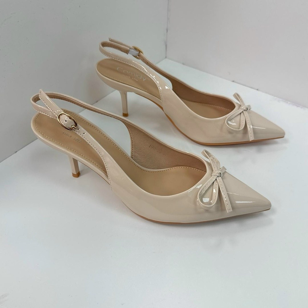 ,туфли лакированные,туфли miu miu,женские туфли лодочки,черные туфли