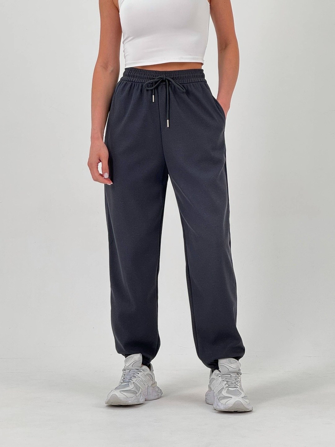 брюки джоггеры,штаны джоггеры,спортивные брюки,джоггеры спортивные штаны,джоггеры женские