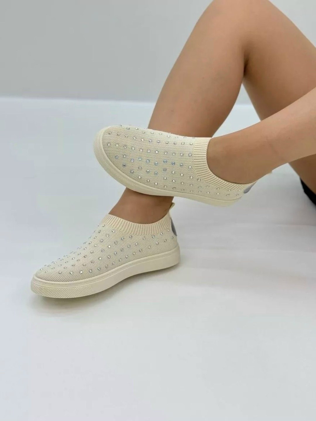 ,кроссовки женскиe,слипоны женские,спортивная , женская