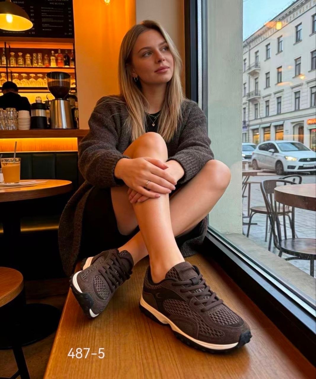 кроссовки женскиe,,повседневные кроссовки,женские модные кроссовки,кроссовки стильные