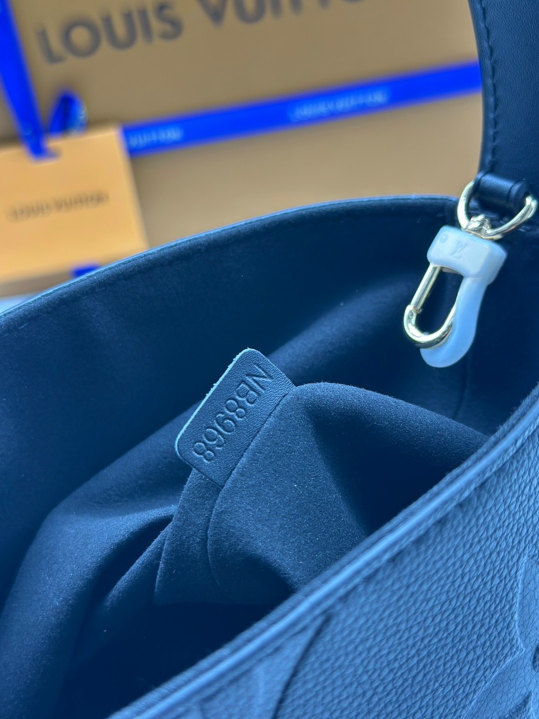 сумка женская louis vuitton,louis vuitton сумка на плечо,cумка louis vuitton,сумка луи виттон серая маленькая,сумочка луи виттон