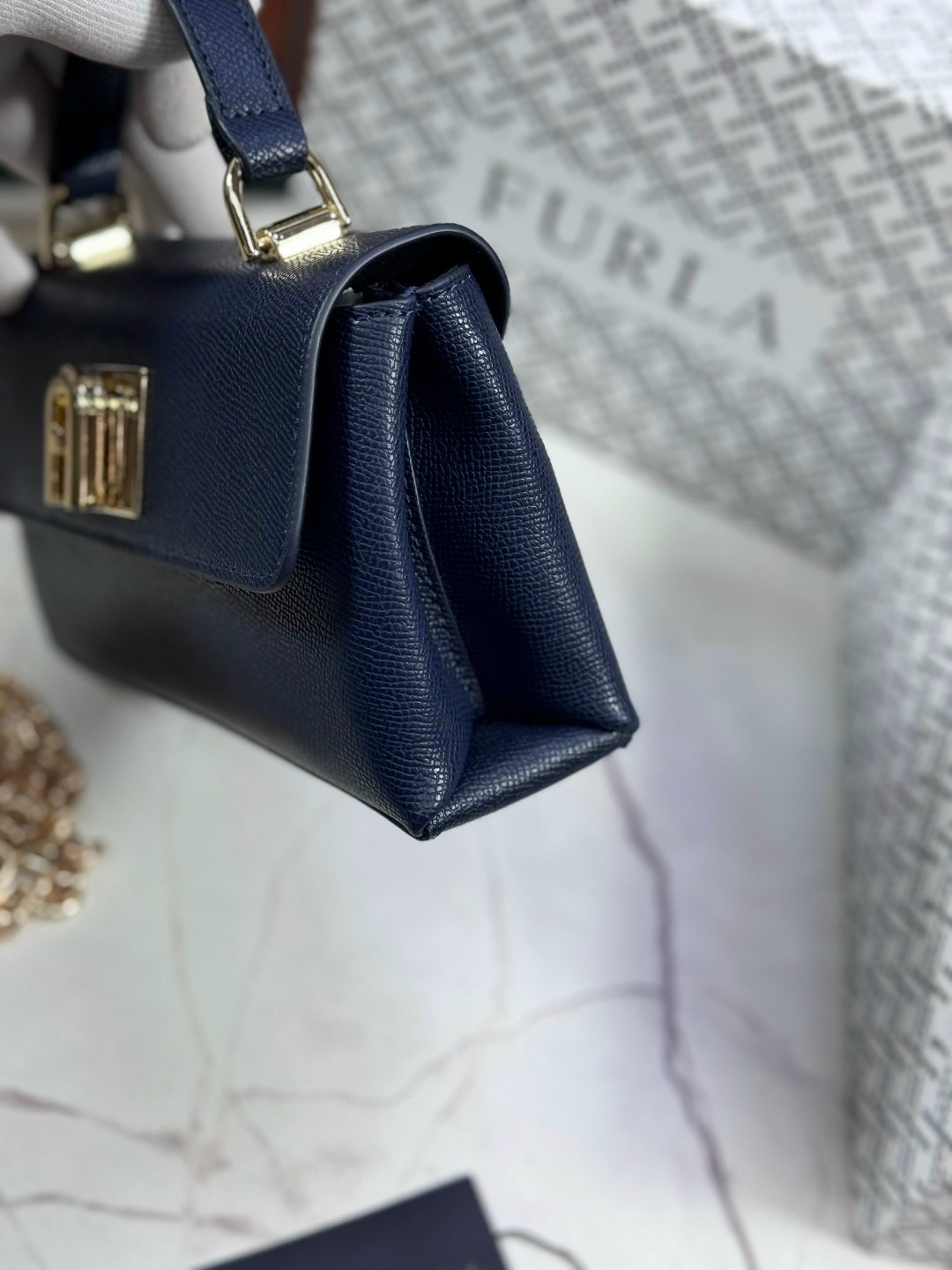 женская сумка furla,сумка furla,сумки фурла,женская сумка на плечо furla из натуральной кожи,брендовые сумочки