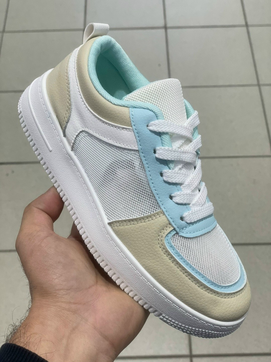 кроссовки,кроссовки женскиe,повседневные кроссовки,кроссовки удобные,кроссовки для женщин