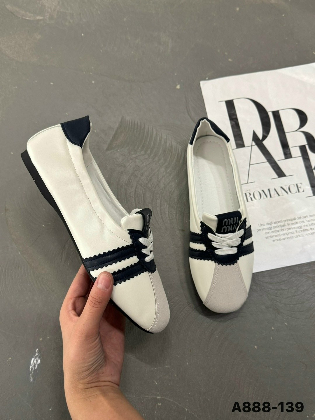 ,женская ,туфли на плоской подошве,спортивная ,модная