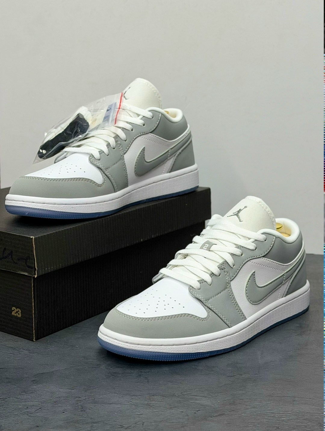 air jordan 1 low wolf grey dc0774-105,nike air jordan 1 low wolf grey,nike air jordan 1 low,кроссовки nike air jordan 1 low wolf grey,кроссовки nike air jordan 1 low