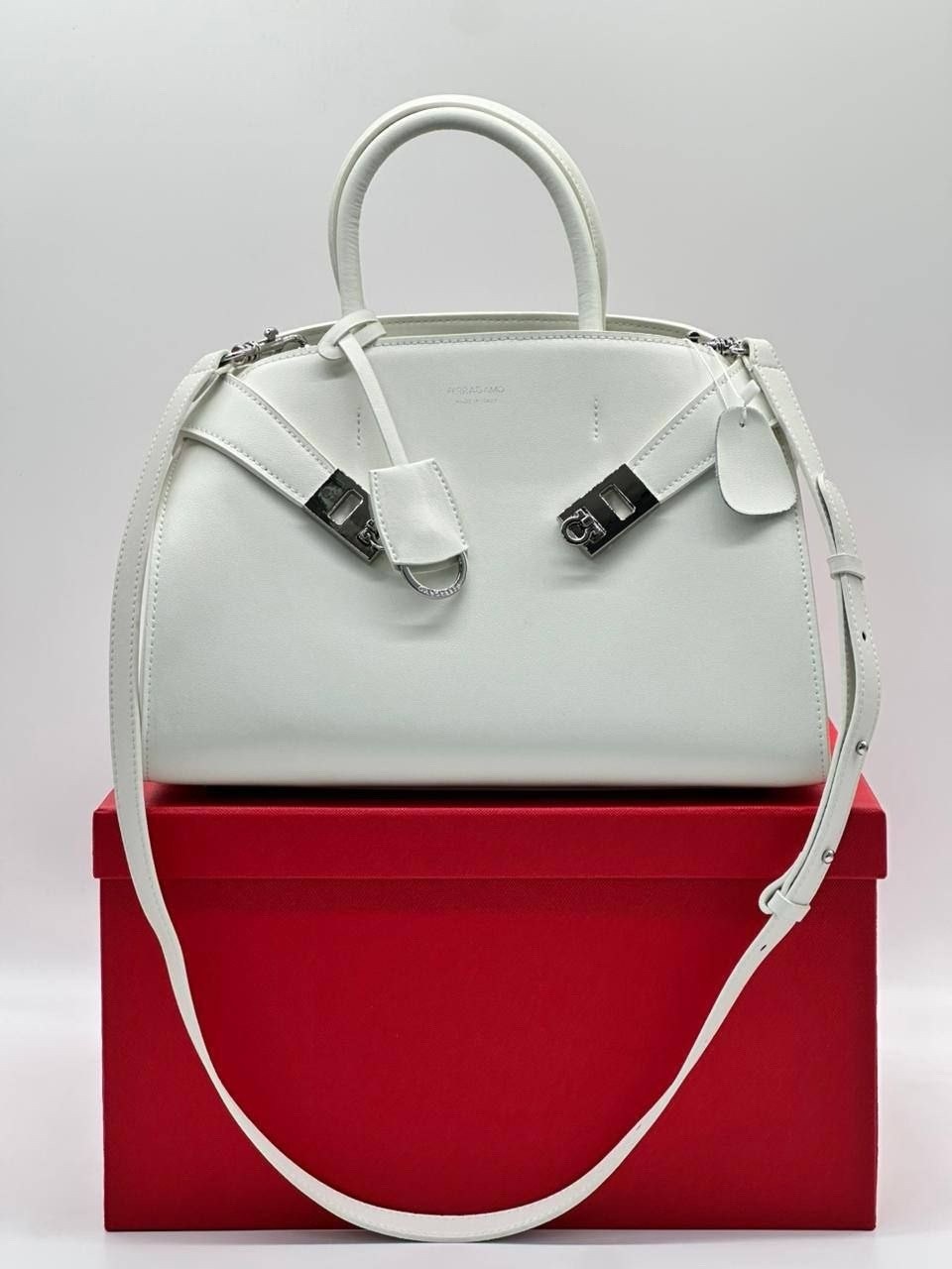 сумка salvatore ferragamo,сумка ferragamo,сумка женская белая,сумки женская,сумка